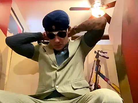 Snapshot of Amirkhai chatting on 12.04.24 Amirkhai online show from 12.04.24
