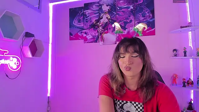 KylieVictoria online show from 12.22.24