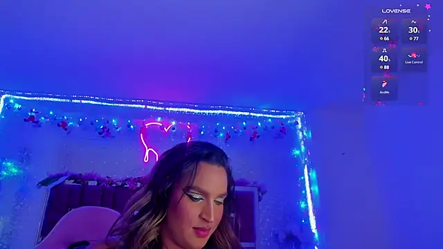 KylieVictoria online show from 12.30.24