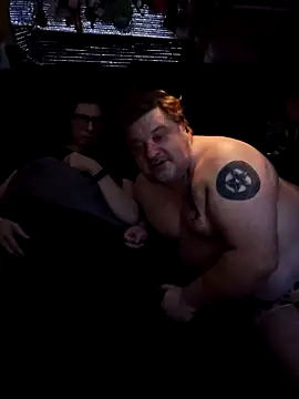 Snapshot of alienbunny chatting on 01.22.25 alienbunny online show from 01.22.25