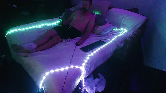 Snapshot of Cooperstone chatting on 12.13.24 Cooperstone online show from 12.13.24