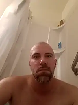 Snapshot of Cooperstone chatting on 01.01.25 Cooperstone online show from 01.01.25