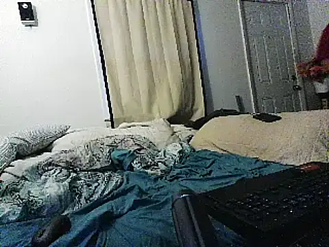 Snapshot of Cooperstone chatting on 03.12.25 Cooperstone online show from 03.12.25