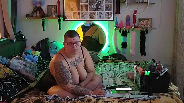 SunshineLexi online show from 10.03.25