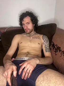 Snapshot of Vanillamexican chatting on 12.09.24 Vanillamexican online show from 12.09.24