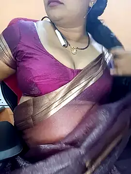 Snapshot of Sexy-Telugunayana2 chatting on 03.10.25 Sexy-Telugunayana2 online show from 03.10.25