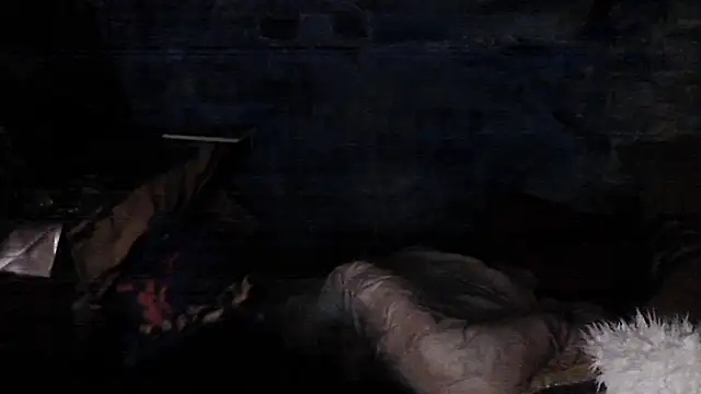 Snapshot of iva_spirit chatting on 12.16.24 iva spirit online show from 12.16.24