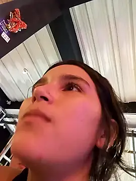 Snapshot of Pink_Jazmin chatting on 12.19.24 Pink Jazmin online show from 12.19.24