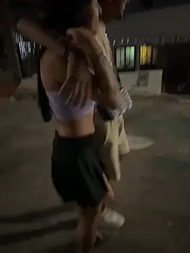 Snapshot of Pink_Jazmin chatting on 11.04.25 Pink Jazmin online show from 11.04.25