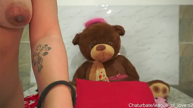 LeagueOfLovers online show from 12.03.24