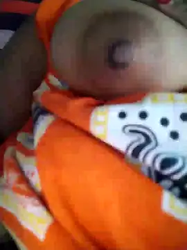 Snapshot of NishaSharma00 chatting on 12.29.24 NishaSharma00 online show from 12.29.24