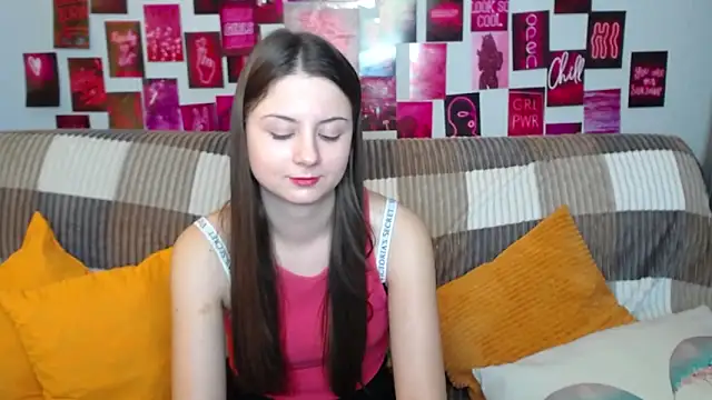 Snapshot of MilanaRoza chatting on 03.14.25 MilanaRoza online show from 03.14.25