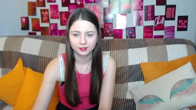 Snapshot of MilanaRoza chatting on 03.15.25 MilanaRoza online show from 03.15.25