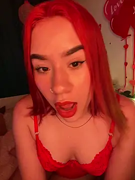 Snapshot of Im_Valen_Cute chatting on 02.14.25 Im Valen Cute online show from 02.14.25
