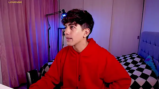 teobowny  online show from 01.30.25