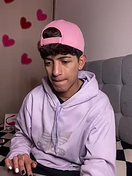 teobowny  online show from 02.05.25