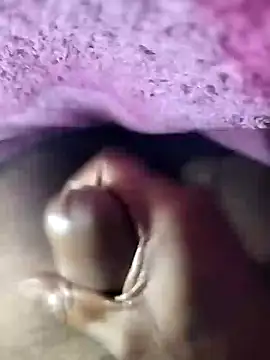 Snapshot of nidansohib1230 chatting on 01.20.25 nidansohib1230 online show from 01.20.25