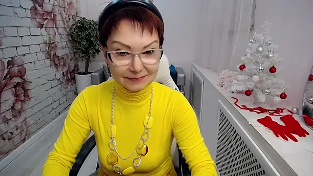 Snapshot of Cutie_Asya chatting on 12.09.24 Cutie Asya online show from 12.09.24