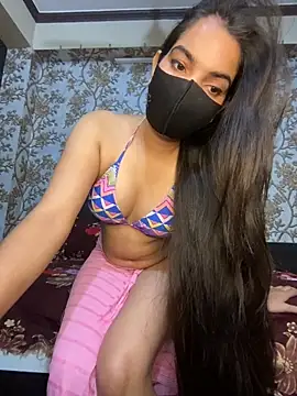 Snapshot of Shabnam88 chatting on 12.13.24 Shabnam88 online show from 12.13.24