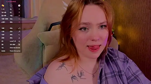 Snapshot of Kari_Lunna chatting on 01.05.25 Kari Lunna online show from 01.05.25