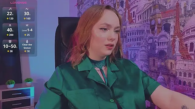 Snapshot of Kari_Lunna chatting on 02.09.25 Kari Lunna online show from 02.09.25