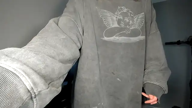 ENGLISHEMILY 69 online show from 03.03.25