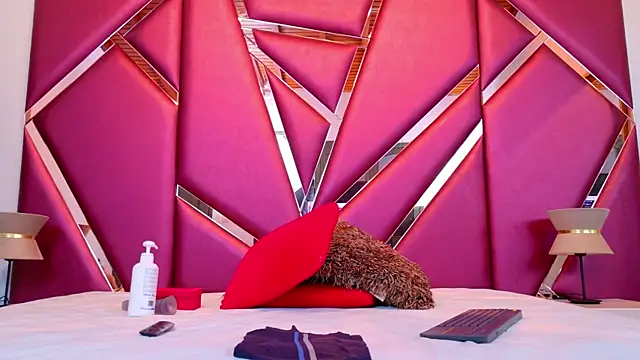 RebecaRelish online show from 01.25.25