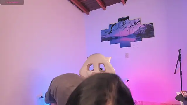 Snapshot of odelei chatting on 02.11.25 odelei online show from 02.11.25