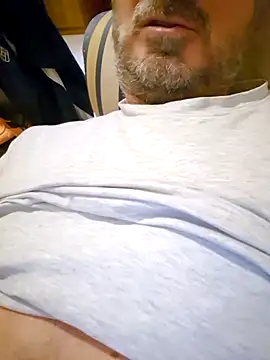 1talianBeutifulCock online show from 02.21.25