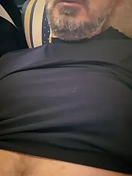 1talianBeutifulCock online show from 10.30.25