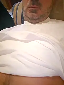 1talianBeutifulCock online show from 11.22.25