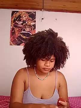 Snapshot of DANIELA_MICHEL chatting on 12.02.24 DANIELA MICHEL online show from 12.02.24