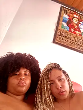 Snapshot of DANIELA_MICHEL chatting on 02.21.25 DANIELA MICHEL online show from 02.21.25