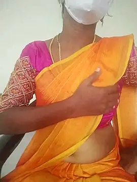 Snapshot of Preethytamilsexy chatting on 03.17.25 Preethytamilsexy online show from 03.17.25