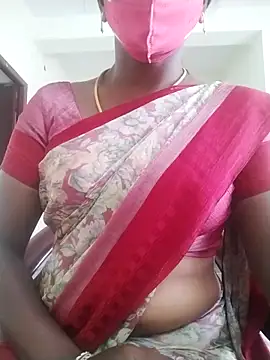 Snapshot of Preethytamilsexy chatting on 09.20.25 Preethytamilsexy online show from 09.20.25