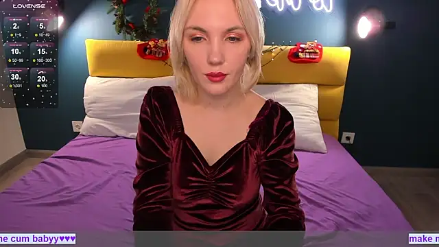 Fluffy Monica online show from 12.30.24