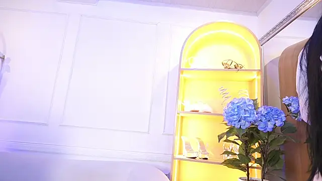 elasummer online show from 11.01.25