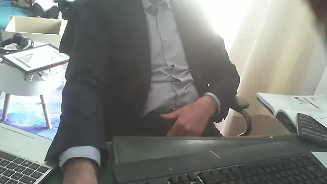 shyfrenchcock1 online show from 03.06.25