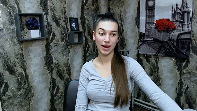 KarolinaRosse  online show from 01.17.25