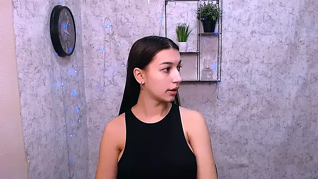 KarolinaRosse  online show from 01.20.25