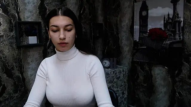 KarolinaRosse  online show from 01.28.25