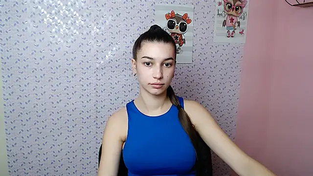 KarolinaRosse  online show from 01.31.25