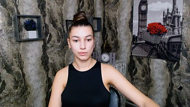 KarolinaRosse  online show from 02.02.25