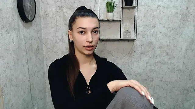 KarolinaRosse  online show from 02.09.25