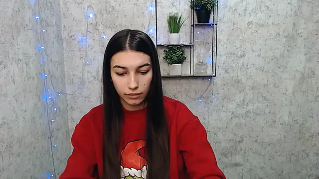 KarolinaRosse  online show from 02.16.25