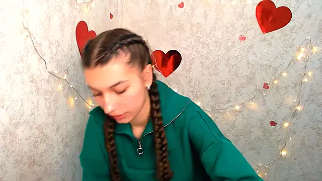 KarolinaRosse  online show from 02.24.25