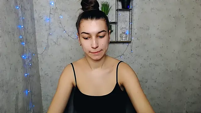 KarolinaRosse  online show from 03.02.25