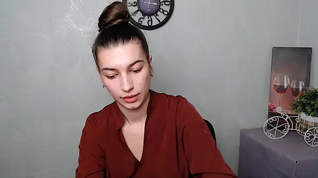 KarolinaRosse  online show from 03.03.25