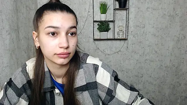 KarolinaRosse  online show from 03.07.25