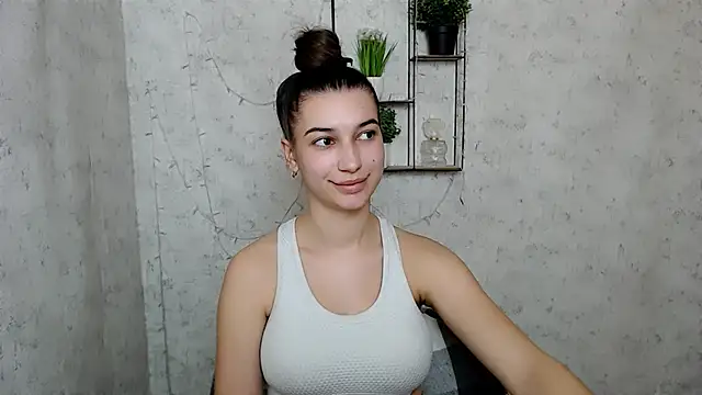 KarolinaRosse  online show from 03.15.25